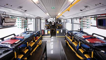 Daimler Buses baut Mercedes-Benz Citaro für den Transport von COVID-19-Patienten um

Daimler Buses converts Mercedes-Benz Citaro for transporting COVID-19 patients