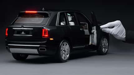 Rolls-Royce Cullinan 1:8 Modell
