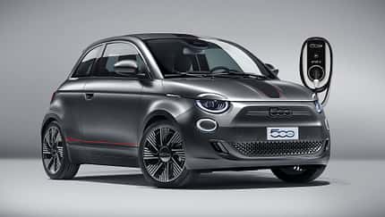 11/2020, Fiat 500e mit Mopar-Zubehör