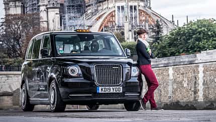 Mit dem London Taxi in Paris