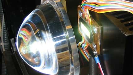 LED Array mit fokussierender Linse