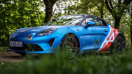 Alpine A110 Trackside Cars