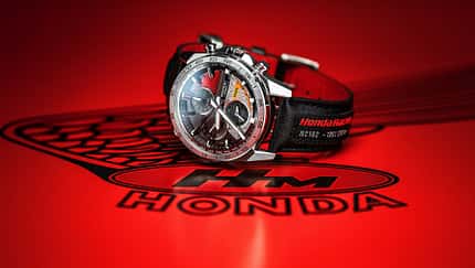 CASIO EDIFICE EQW-A2000HR CASIO EDIFICE EQW-A2000HR