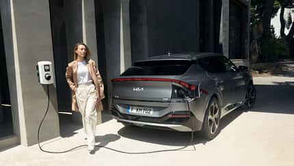 11/2021, Kia Wallbox