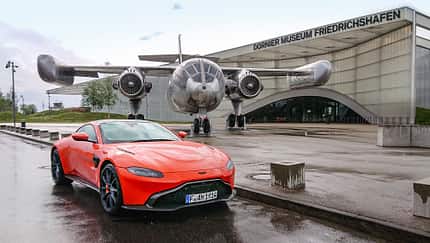 Aston Martin Vantage, Exterieur