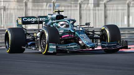 Sebastian Vettel - Abu Dhabi - Reifentest - 2021
