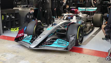 George Russell - Mercedes - Formel 1 - Test - Barcelona - 25. Februar 2022