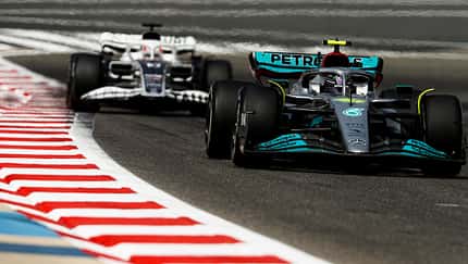 Lewis Hamilton - Mercedes - Formel 1 - Testfahrten - Bahrain 2022
