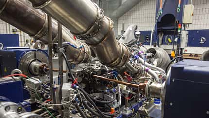 BMW M Hybrid V8 Motor
