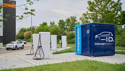 01_Power Storage Container VW Zwickau Werk Ladepark