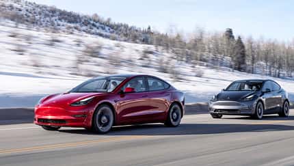 Tesla Model 3 und Model Y Fahraufnahme