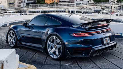 Porsche 911 992 Turbo S von 9Design bzw. 1016 Industries