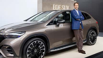 Mercedes-Benz „magische Garage“ in Paris, 2022

Mercedes-Benz “magical Garage” in Paris, 2022