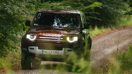 Land Rover Defender 130 