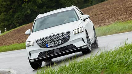 Genesis Electrified GV70