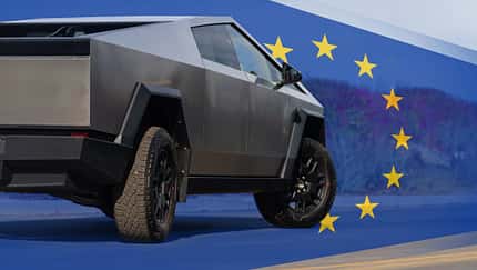 Tesla Cybertruck Europa Collage Flagge