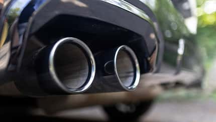 Cupra Formentor VZ, Mini Countryman JCW, Vergleichstest, ams2124 Mini Countryman JCW, Auspuff