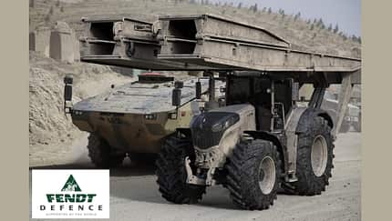 02/2025 Fendt Vario 900 GDELS Brückenleger Traktor