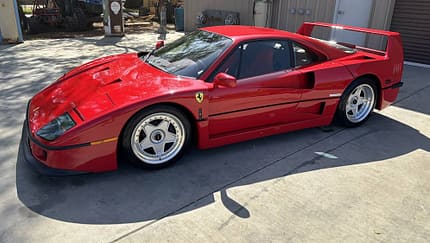 Ferrari F40 auf Craigslist USA Santa Barbara