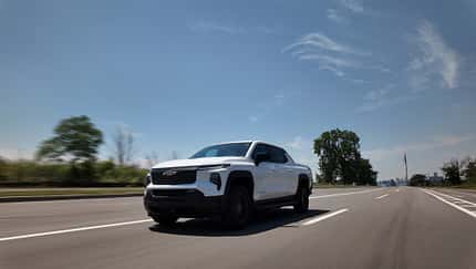 08/2025 Chevrolet Silverado EV Reichweitenrekord