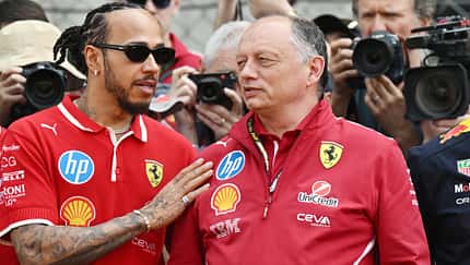 Lewis Hamilton - Frédéric Vasseur - Ferrari - Formel 1 - Saison 2025 Lewis Hamilton - Frédéric Vasseur - Ferrari - Formel 1 - Saison 2025