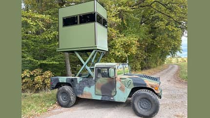 08/2025 AM General Hummer Hochsitz Jagd