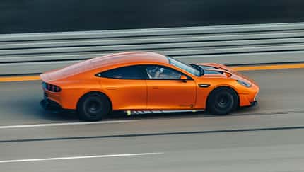 Mercedes-AMG Concept GT XX bei Rekordfahrt in Nardò