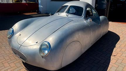 Stromlinien-Replika Typ 60 K10-RR auf VW Käfer Chassis