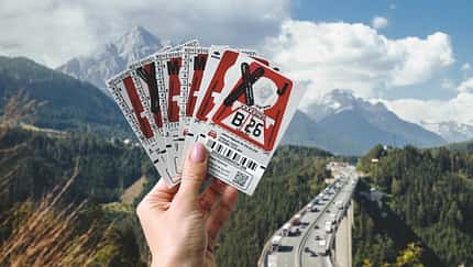10/2025 Österreich Autobahn Maut Vignette 10/2025 Österreich Autobahn Maut Vignette