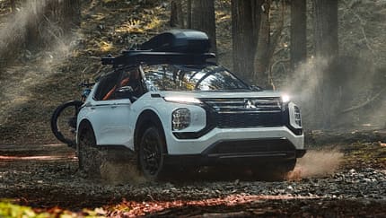 10/2025 Mitsubishi Outlander Trail Edition USA