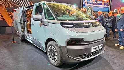 11/2025 Renault Trafic E-Tech Premiere