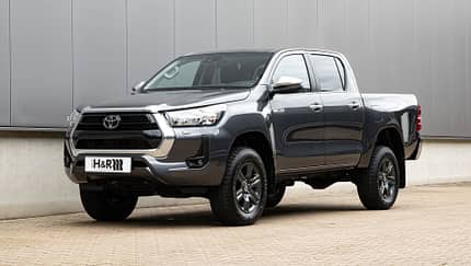 Der Toyota Hilux mit H&R Höherlegungsfedern 