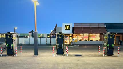 04/2026 EWE Go Ladesäule Schnelllader McDonalds