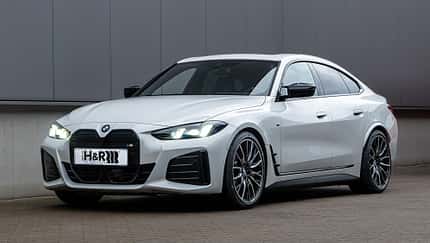 Der BMW i4 xDrive mit H&R Tieferlegungsfedern Der BMW i4 xDrive mit H&R Tieferlegungsfedern