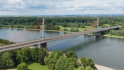 A565 Rheinbrücke