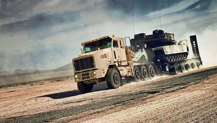 07/2026 Oshkosh HET A1 Zugmaschine USA 07/2026 Oshkosh HET A1 Zugmaschine USA