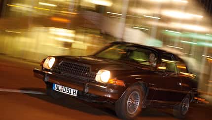 AMC Pacer Limited V8 - Frontansicht in Fahrt