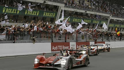 24h Le Mans 2010 Audi R15 TDI