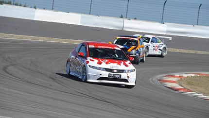 Renntraining von Mathol Racing