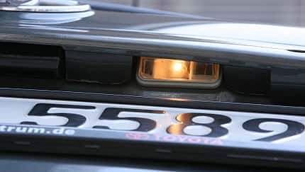 Toyota Corolla, Kennzeichenbeleuchtung