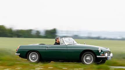 MG B