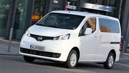 Nissan NV 200 Evalia dCi 110, Frontansicht