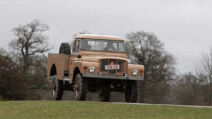 Land Rover 129
