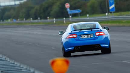 Jaguar XKR-S