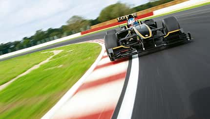 Lotus T125