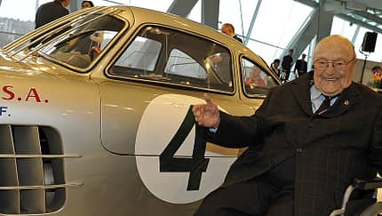 Eugen Böhringer feiert seinen 90. Geburtstaqg im Mercedes-Benz Museum