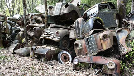 Autofriedhof Bästnäs, Wagenstapel
