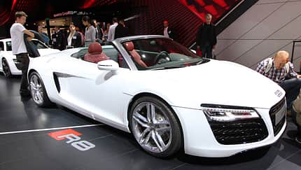 Audi R8 V8