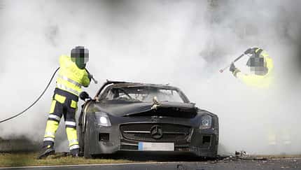 Erlkönig Mercedes SLS AMG Black Series Unfall abgebrannt