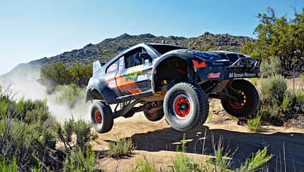 Trophy Truck, Seitenansicht, Flugeinlage